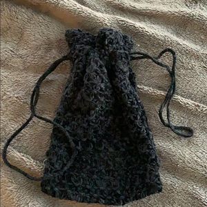 COPY - Donna Karan pouch black